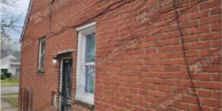 8442 Warwick St Gallery 3