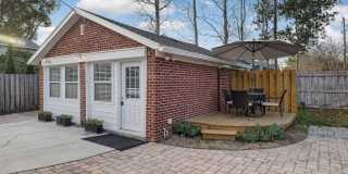 1427 RIVER OAKS Road unit: Cottage Apartment Gallery 1