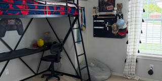 3/2/2 August 15 move in....maybe sooner.... Gallery 28