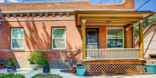 Charming 2 Bedroom in Cherry Creek- NEW AC UNIT! Fenced back space! Gallery 1