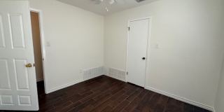 4608 Oak Knoll Street Gallery 21