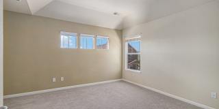 Spacious 3 bedroom in the heart of Castle Rock! Gallery 13
