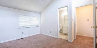 2400 Sandpiper St - AVAILABLE AUGUST 2026 2400 Sandpiper St - AVAILABLE AUGUST 2026 Gallery 3