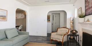 1916 West 94th Street Gallery 5