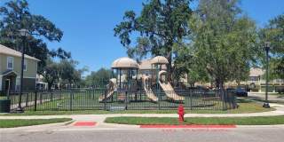 1432 BROKEN OAK Drive Gallery 10