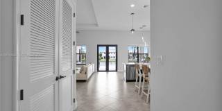 8363 NW 26th Ct Gallery 4
