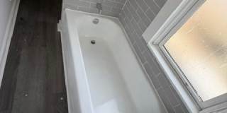 41 South Oakley Avenue Gallery 14