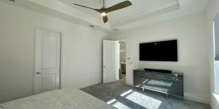 Stunning 4 Bedroom 3-bathroom home located in Mosaic! Gallery 77