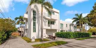 561 NE 15th Avenue Gallery 1