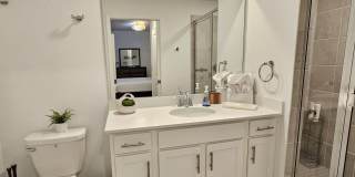 Annual UNFURNISHED or FURNISHED for your convenience: 2 Bedroom 2 Bathroom 2nd Floor Elevator access Condo in Wellen Park with GOLF MEMBERSHIP available! Gallery 48
