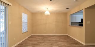 Westside Townhomes 3BR 2BA over 1400 sq/ft in Winter Garden! NEW FLOORING and FRESH PAINT! Gallery 7