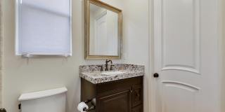 81600 Macbeth Street Gallery 21