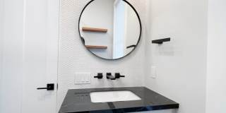 Furnished! In town! Walk to everything! Recently updated! Furnished! In town! Walk to everything! Recently updated! Gallery 18