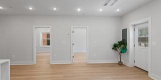 2236 40TH Street NW Gallery 13