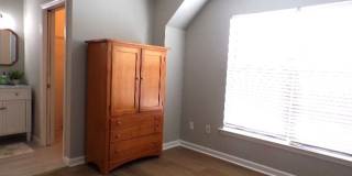 Adorable Home Located In Yacht Cove Gallery 37