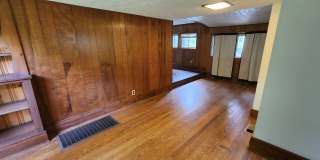 3 Bedroom 1 bath HomeCharming Updated Home in Quiet Bedford Neighborhood Gallery 7