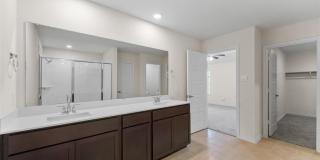 1332 Pierce Lane Gallery 12