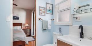 ***VACATION HOME AVAILABLE FROM MAY 15TH- OCTOBER 31ST*** MONTH TO MONTH Gallery 12