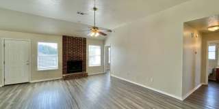 Viewable November 1st!  Pets Accepted! Gallery 3