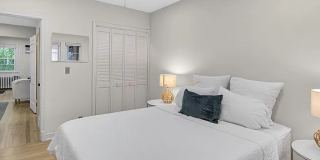 2228 40th St NW Gallery 10