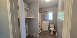 2 Bedroom House Gallery 5