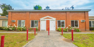 1600 W. 5th St. Gallery 12