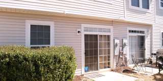 End Unit Townhome! Gallery 19