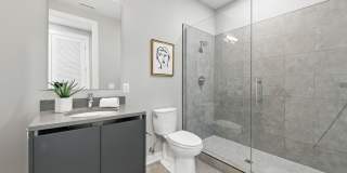 146 W Erie Street Gallery 16