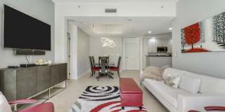 801 S Olive Avenue Gallery 17