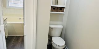 Wow! Must see this 3 bed 2 bath house in Belltree at Summergrove! Gallery 23