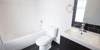 5100 S. Ellis Avenue Gallery 11