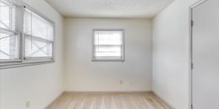 Three Bedroom Home in Derby! Gallery 10