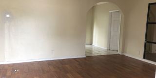 Large 4-1 house with central air Gallery 4