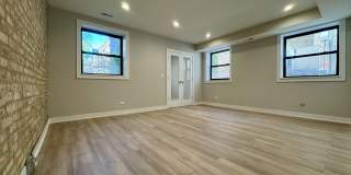 5045 North Glenwood AvenueGarden Gallery 1