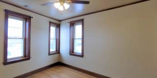 328 Green Bay Road Gallery 9