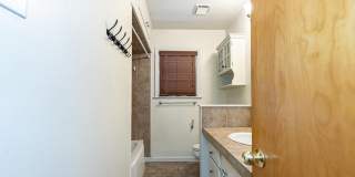 3104 49th Street Gallery 19