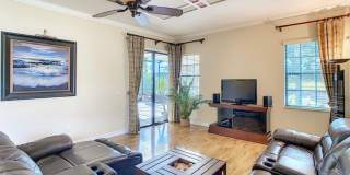 4 Bedroom Single Family Luxury Home in Woodland Lakes Preserve: Fully-Furnished Gallery 9