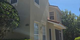 4 Bedroom 3.5 Bath Townhome in The Reserve At Windwood Bay! Available Now Gallery 1