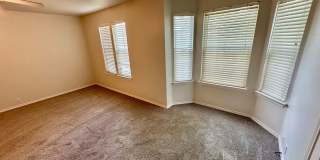 3 bedroom townhome - Don't miss out! Gallery 14