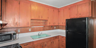 1 bedroom Condo in Cotswold Gallery 8