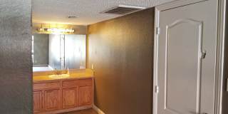 *HCVP considered*DOWNSTAIRS 1BD 1BA CONDO! Gallery 20