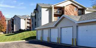 Country Club Gallery 10