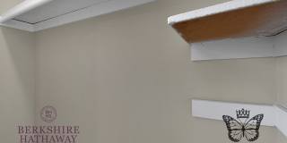 2 Bedroom Townhouse Apartment Gallery 48