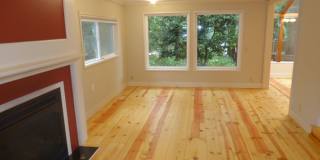 Beautiful 3 Bed 1 Bath Single Family House - Bellevue Gallery 11