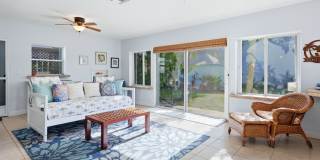 Home for rent Gallery 13