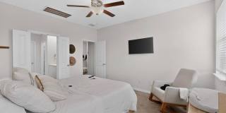 423 Pepperbark Avenue Gallery 25