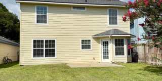 138 Hamilton Drive Gallery 18