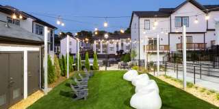 Generation Avondale East Townhomes Gallery 29