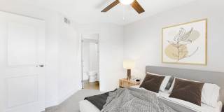 Meadow Glen Apartments Gallery 21