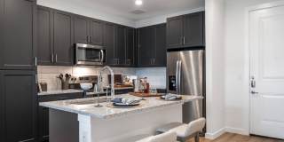 9911 Hill Ln Gallery 5